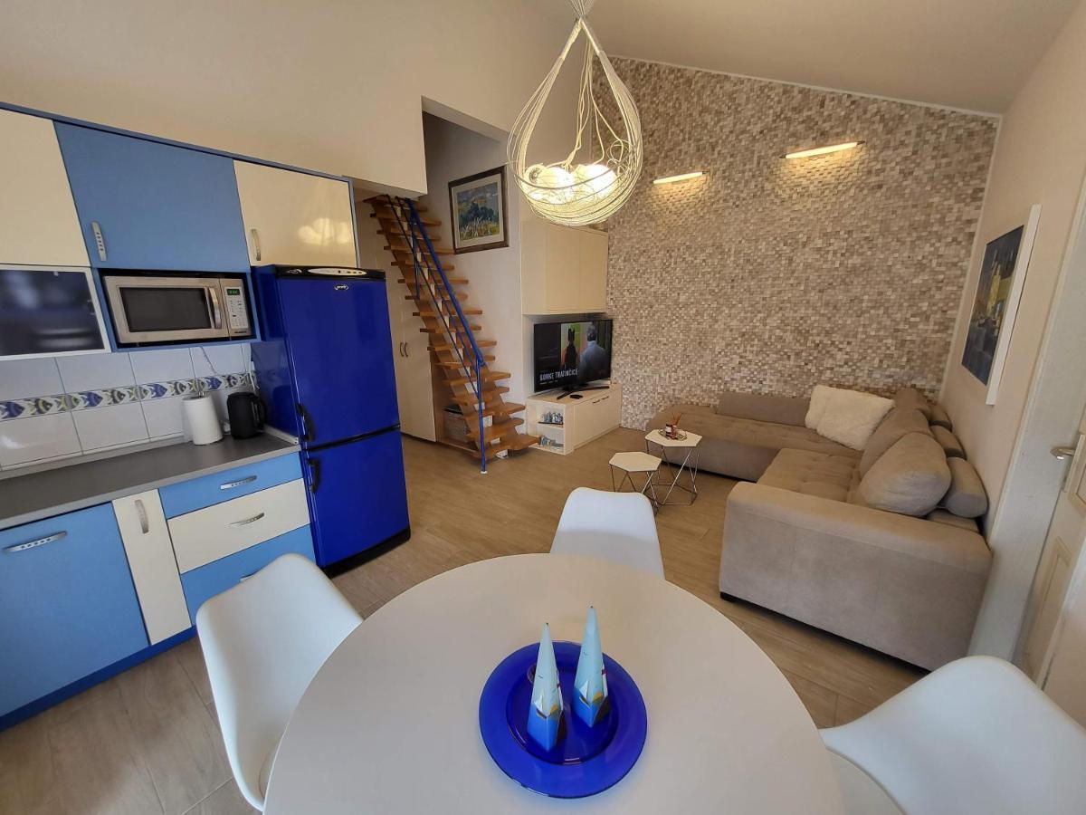 Apartamento Sea View Novalja Exterior foto