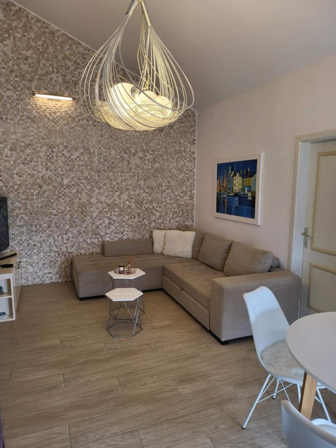 Apartamento Sea View Novalja Exterior foto